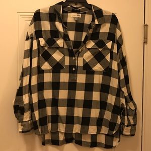 Old Navy Plaid Button Down Shirt